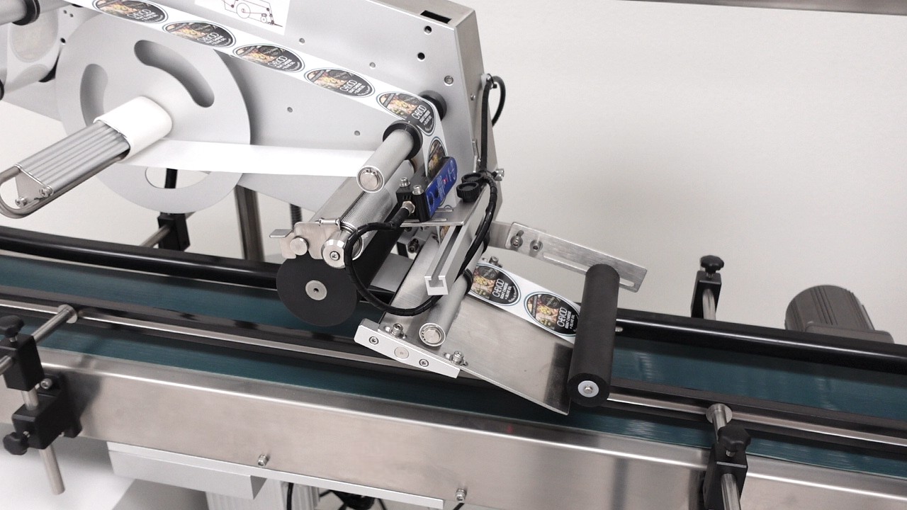 Different Labeling Machines and Their Impact on Operational Efficiency